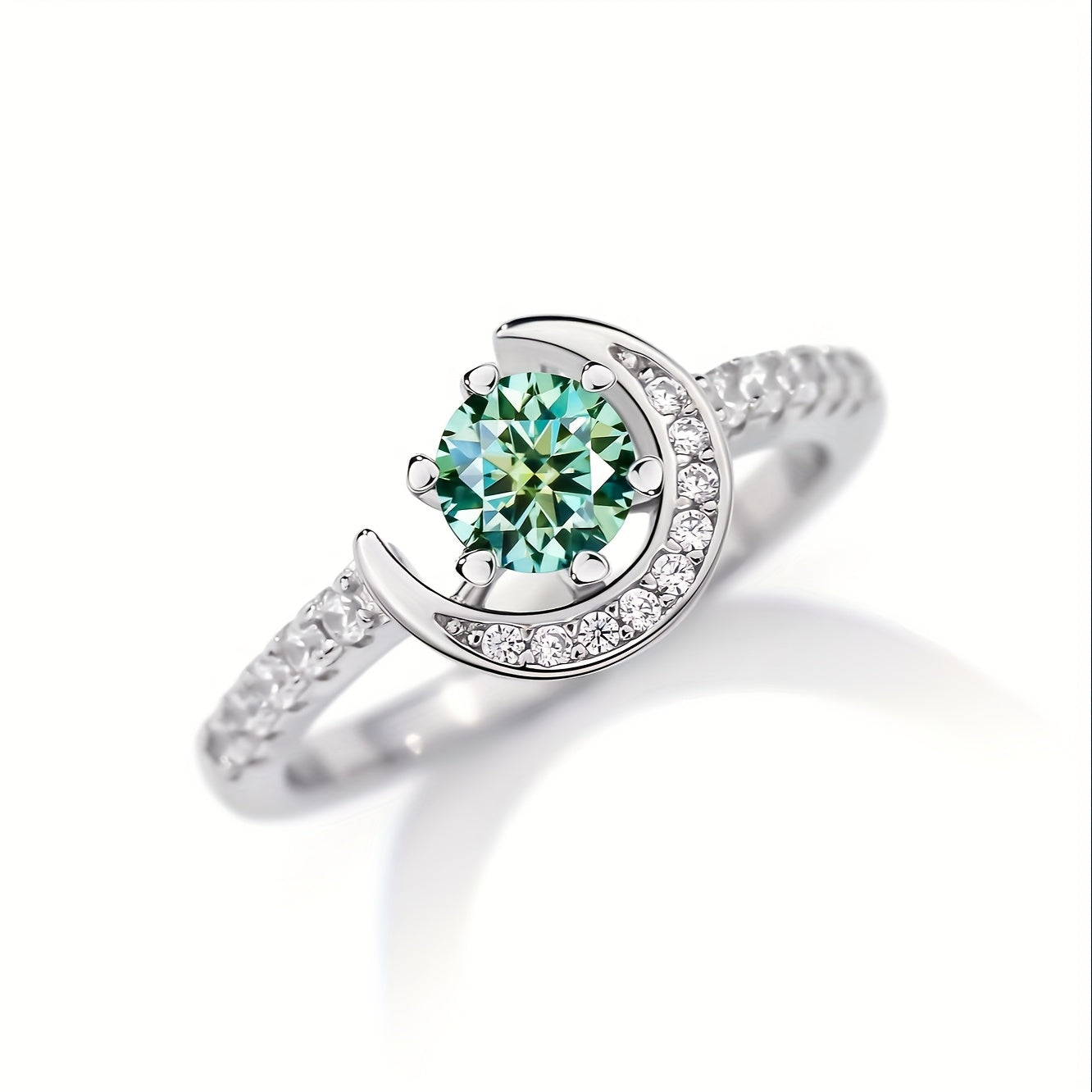 Elegant 0.5CT April Birthstone Moon & Star Design Ring, 925 Sterling Silveryy, 18K Golden Plated, with Synthetic Moissanite, for Women, Fashion Jewelry for Valentine'S Day, Suitable for Ages 15+