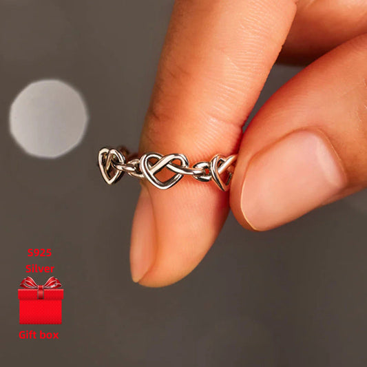 925 silver ring, hollowed out heart-shaped ring, elegant and simple. Ladies' rings, fashionable classic rings, A beautiful birthday gift packaged in a gift box. Suitable gift giving. Holiday gifts
